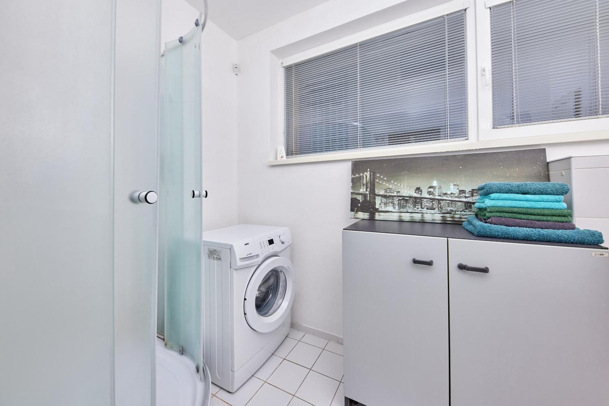 Destiny Apartment บราติสลาวา ภายนอก รูปภาพ
