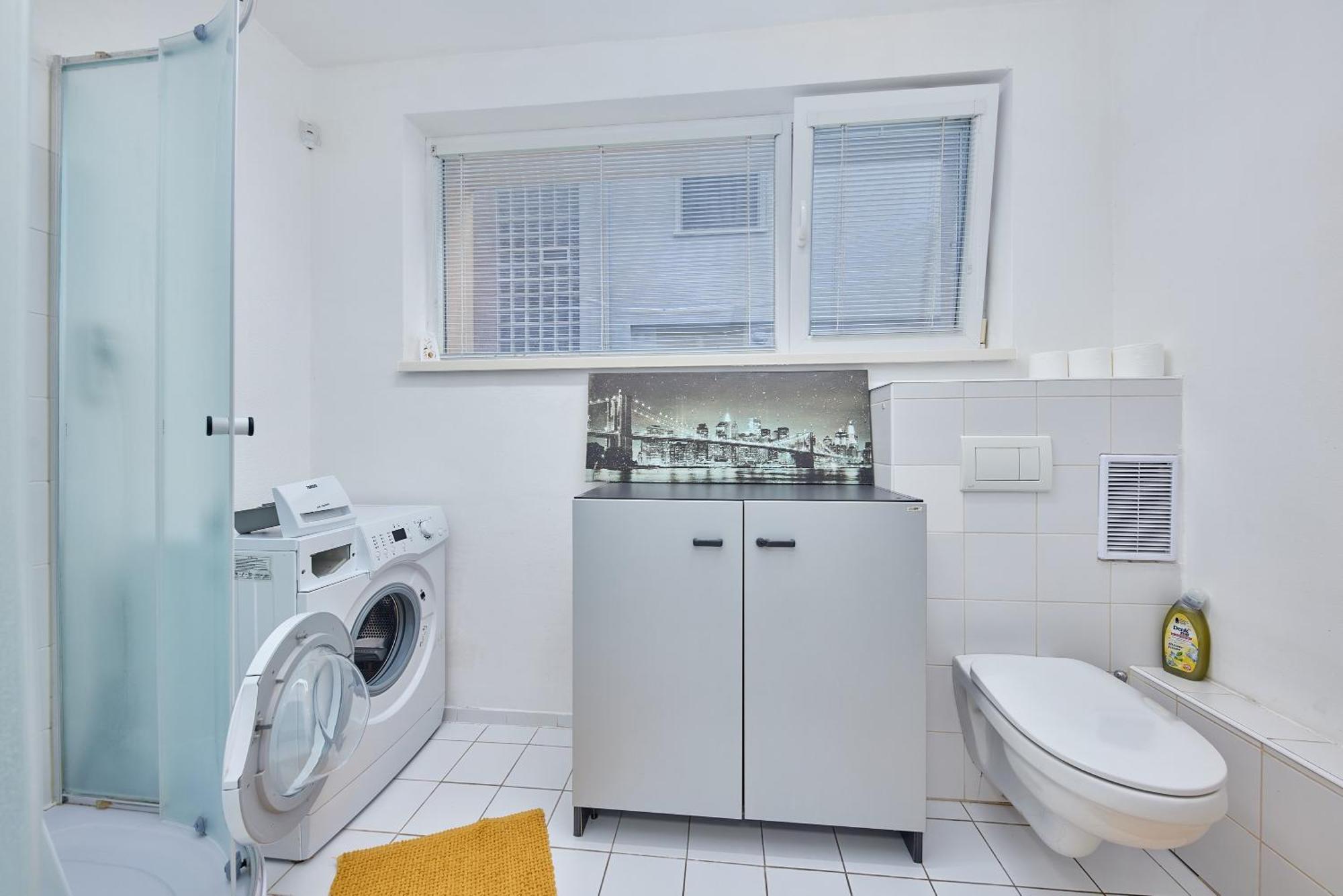 Destiny Apartment บราติสลาวา ภายนอก รูปภาพ